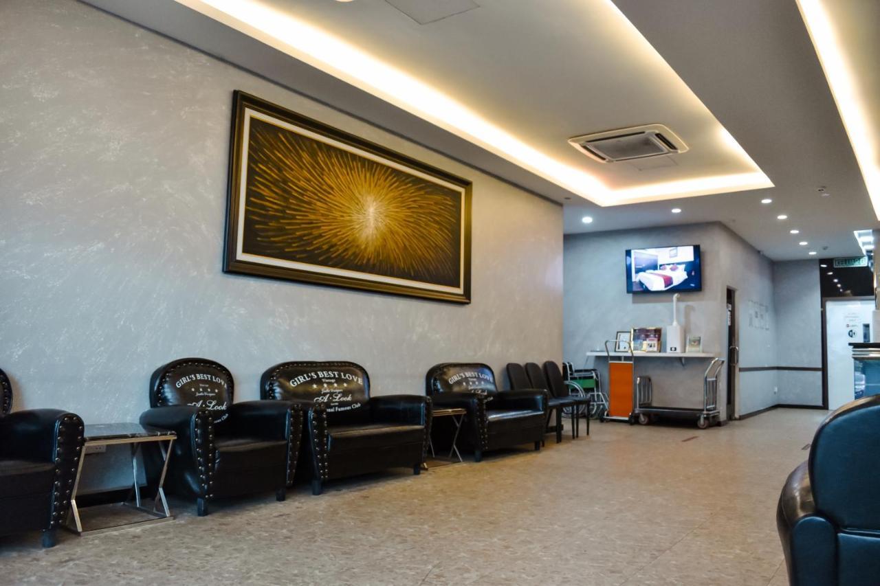 Hotel J 4*